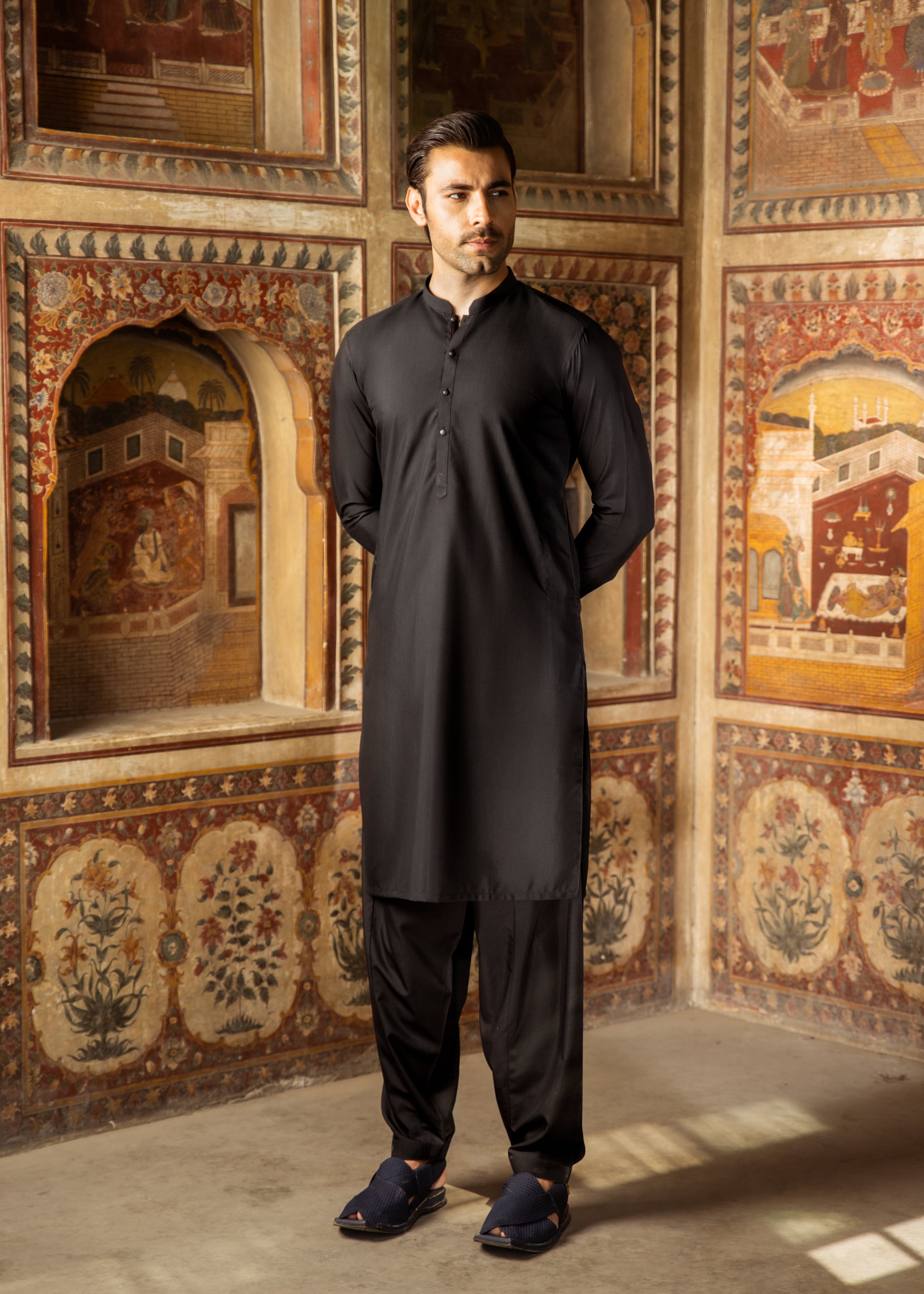 JET BLACK KAMEEZ SHALWAR